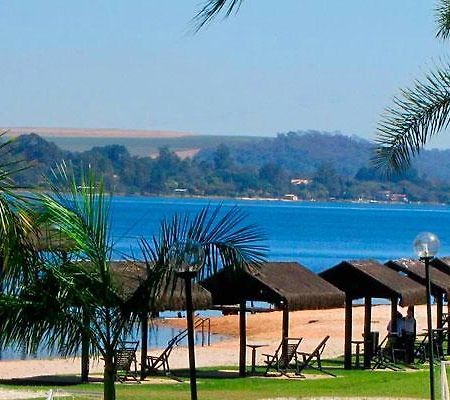 Casa Na Represa Do Broa - Condominio Vila Pinhal Итирапина Экстерьер фото