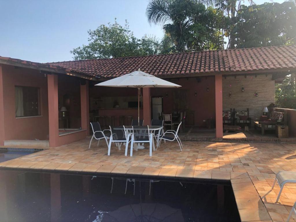 Casa Na Represa Do Broa - Condominio Vila Pinhal Итирапина Экстерьер фото